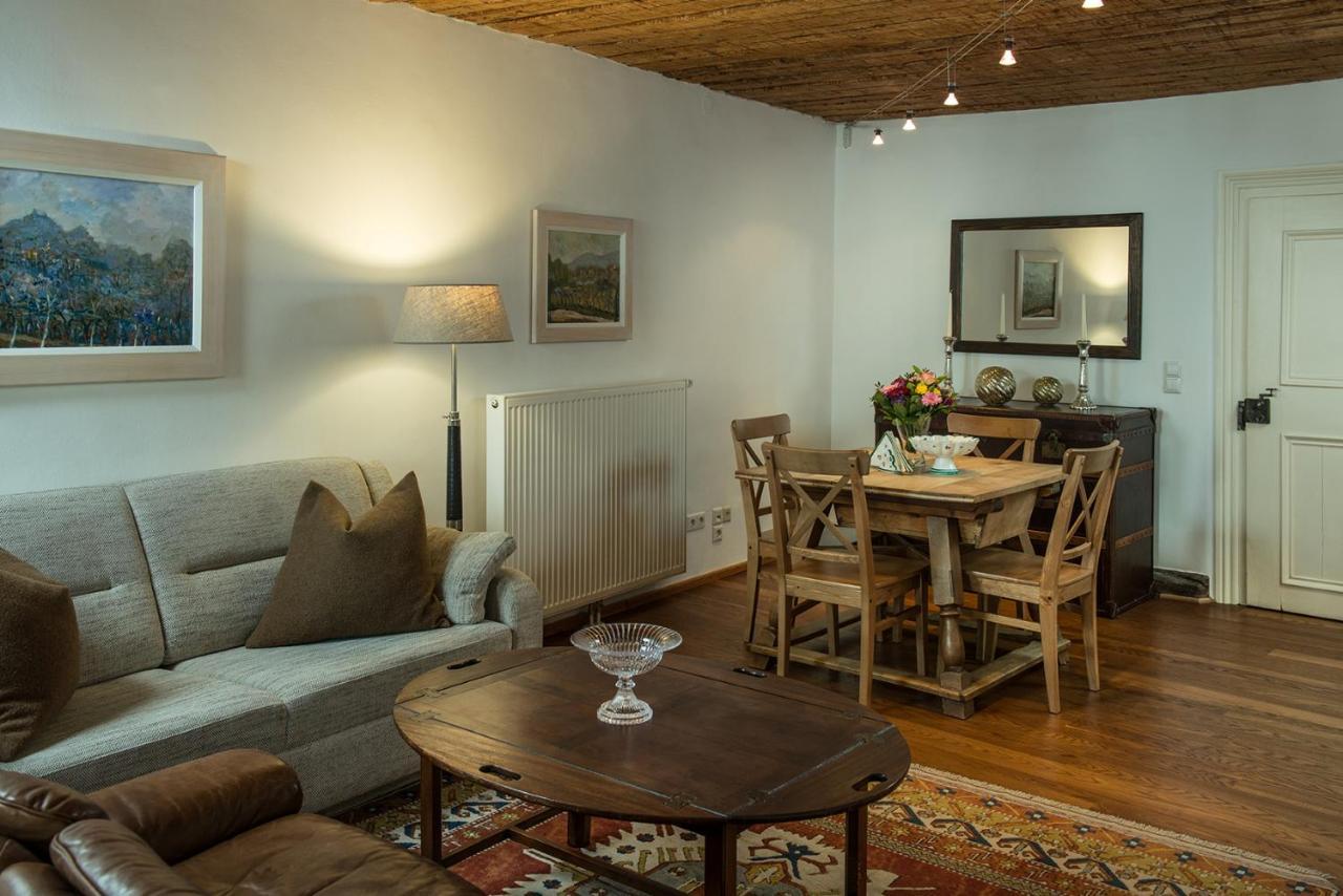 Goldgasse Apartments De Luxe ザルツブルク エクステリア 写真